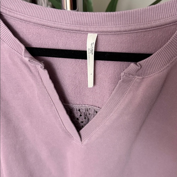 Anthropologie Top Eyelet Sweatshirt Sweater 100% Cotton Lavender large - Picture 2 of 5